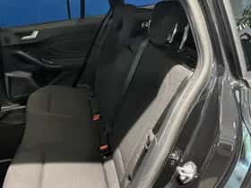 Ford Focus (2025) thumbnail 6