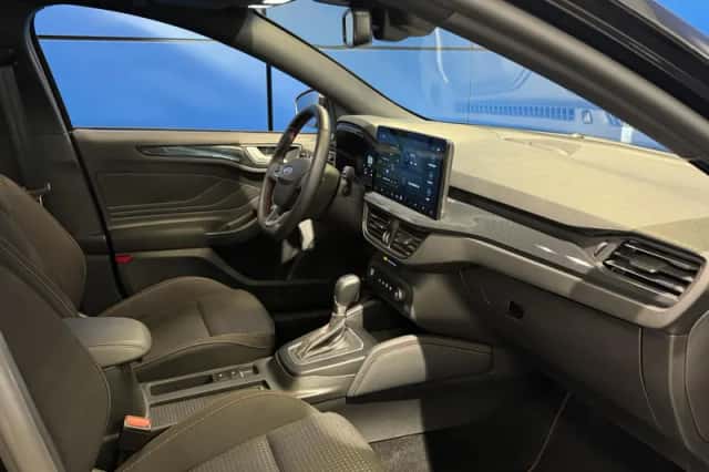 Ford Focus (2025) thumbnail 9