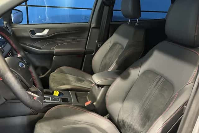 Ford Kuga (2026) thumbnail 6