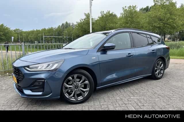 Ford Focus (2025) thumbnail 1