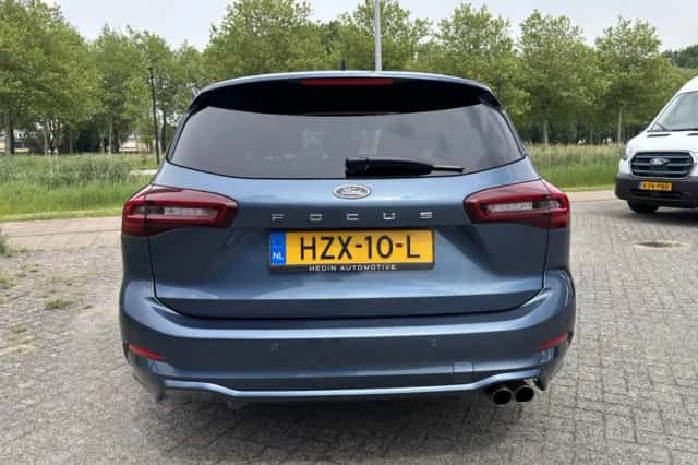 Ford Focus (2025) thumbnail 3