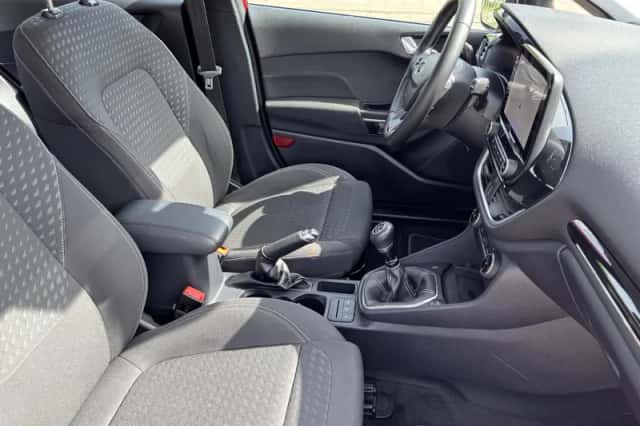 Ford Fiesta (2021) thumbnail 16