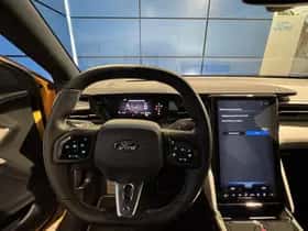 Ford Capri (2025) thumbnail 3
