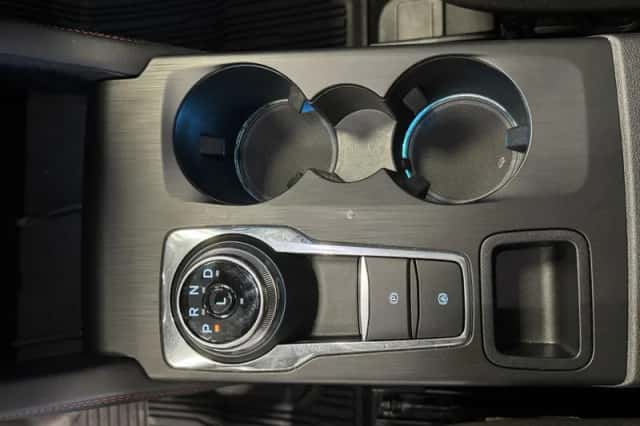 Ford Kuga (2025) thumbnail 9