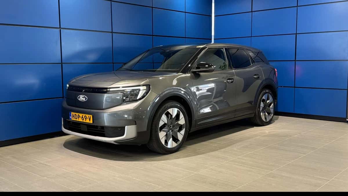 Ford Explorer (2025) — foto 1