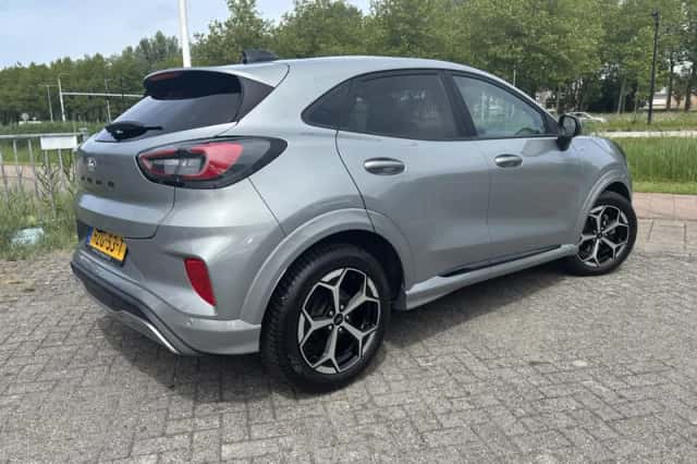 Ford Puma (2025) thumbnail 2