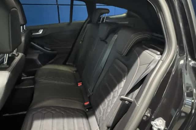Ford Focus (2024) thumbnail 7