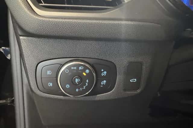 Ford Focus (2024) thumbnail 8