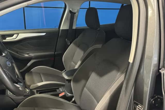 Ford Focus (2019) thumbnail 6
