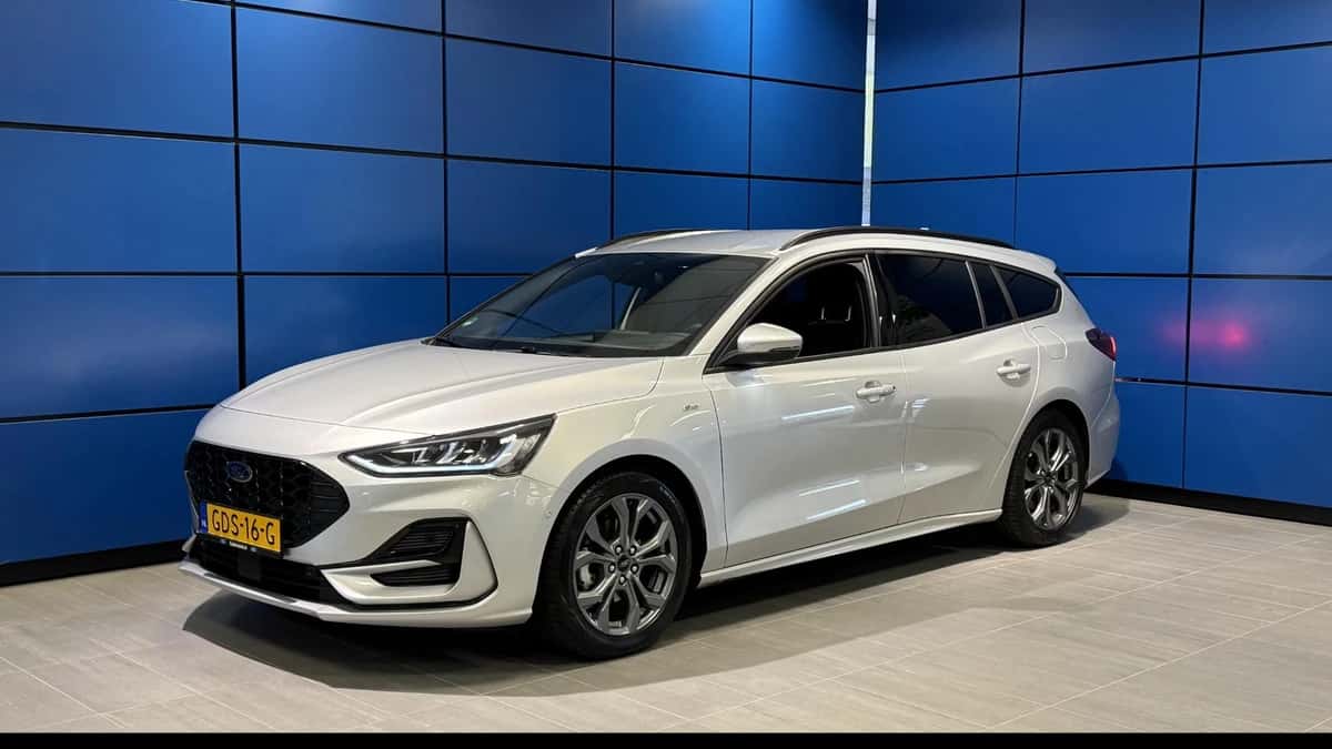 Ford Focus (2024) — foto 1