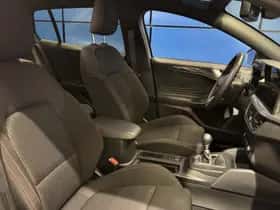 Ford Focus (2024) thumbnail 9