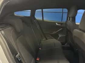 Ford Focus (2024) thumbnail 10