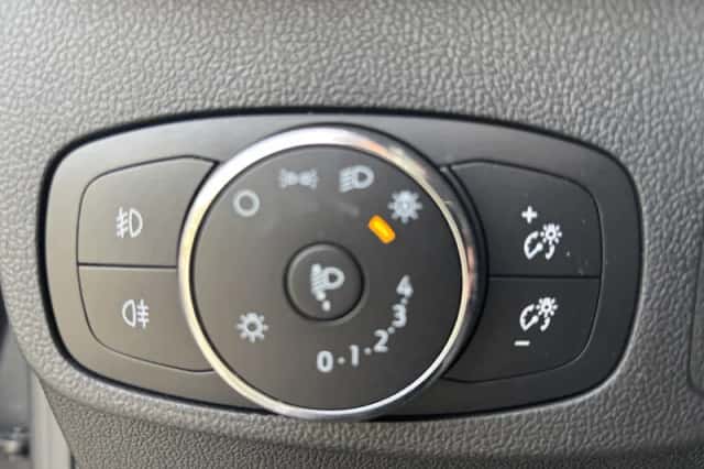 Ford Focus (2023) thumbnail 14