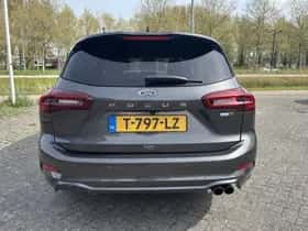 Ford Focus (2023) thumbnail 5