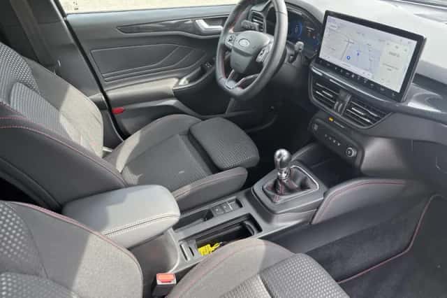 Ford Focus (2023) thumbnail 9