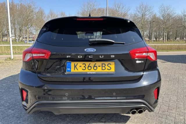 Ford Focus (2020) thumbnail 5