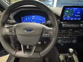Ford Kuga (2022) thumbnail 10