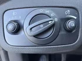 Ford Kuga (2019) thumbnail 17