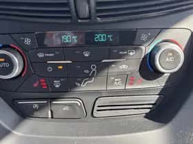 Ford Kuga (2019) thumbnail 22
