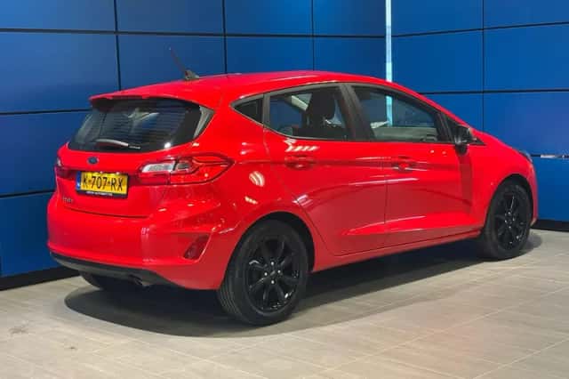 Ford Fiesta (2021) thumbnail 2