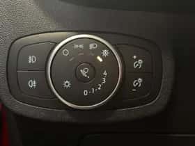 Ford Fiesta (2021) thumbnail 11