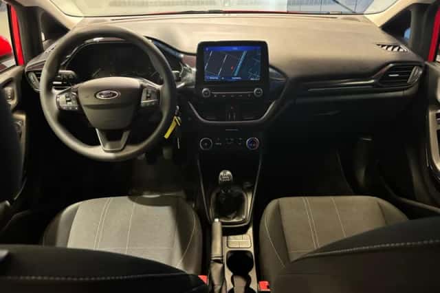 Ford Fiesta (2021) thumbnail 17