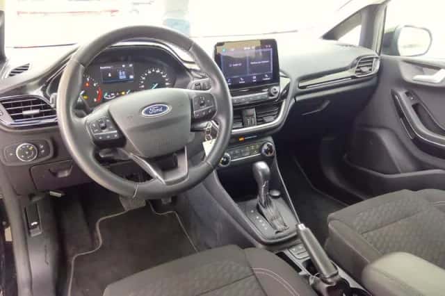 Ford Fiesta (2022) thumbnail 2