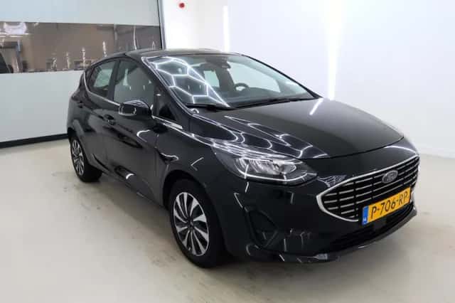 Ford Fiesta (2022) thumbnail 3