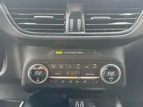 Ford Kuga (2021) thumbnail 12