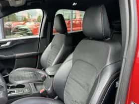 Ford Kuga (2021) thumbnail 17