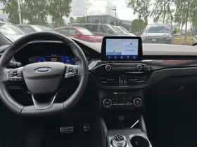 Ford Kuga (2021) thumbnail 9