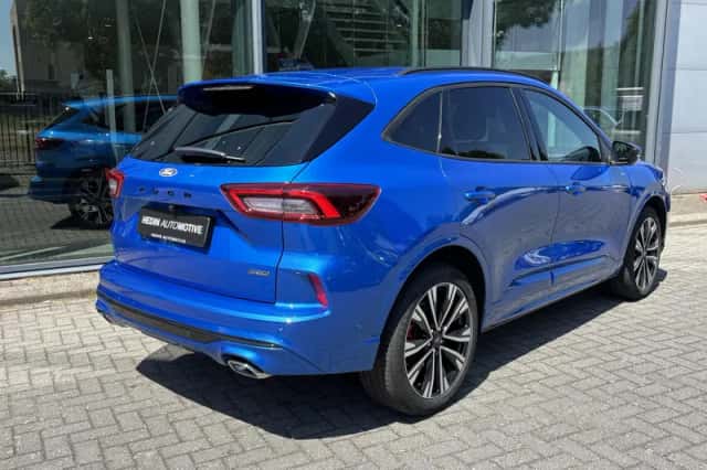 Ford Kuga (2024) thumbnail 2