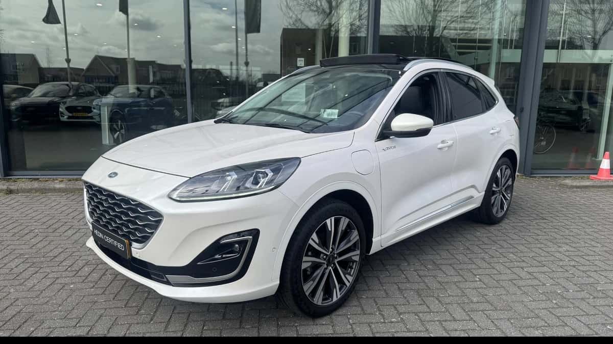 Ford Kuga (2022) — foto 1