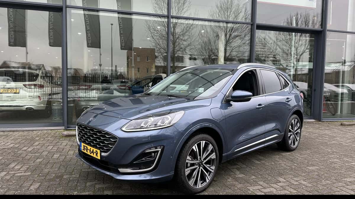Ford Kuga (2022) — foto 1