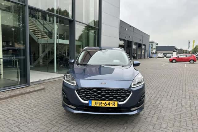 Ford Kuga (2022) thumbnail 6