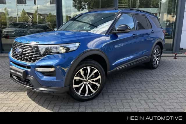 Ford Explorer (2022) thumbnail 1