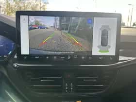 Ford Focus (2024) thumbnail 4