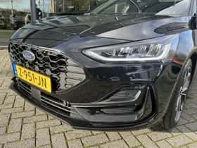 Ford Focus (2024) thumbnail 5