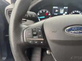 Ford Focus (2020) thumbnail 14