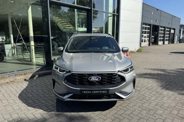Ford Kuga (2025) thumbnail 5