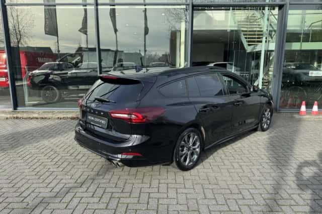 Ford Focus (2024) thumbnail 2