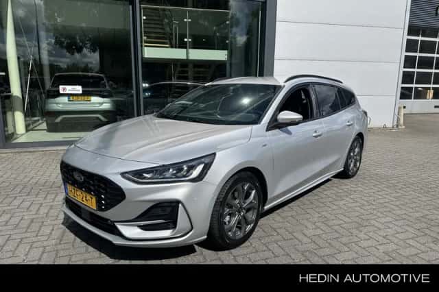 Ford Focus (2025) thumbnail 1