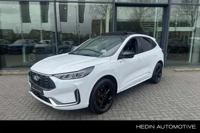 Ford Kuga (2025) thumbnail 1