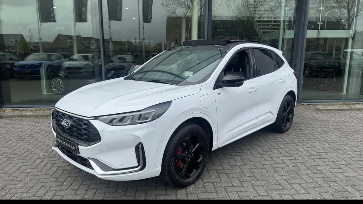 Ford Kuga (2025) — foto 1