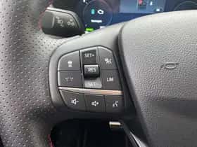 Ford Kuga (2025) thumbnail 14