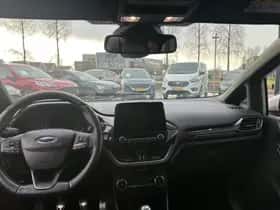Ford Fiesta (2021) thumbnail 2