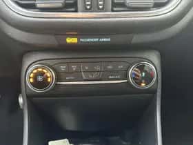 Ford Fiesta (2021) thumbnail 13