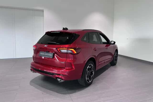 Ford Kuga (2024) thumbnail 2