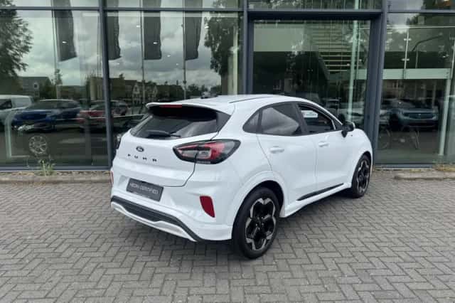 Ford Puma (2024) thumbnail 2