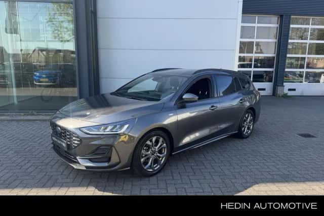 Ford Focus (2024) thumbnail 1